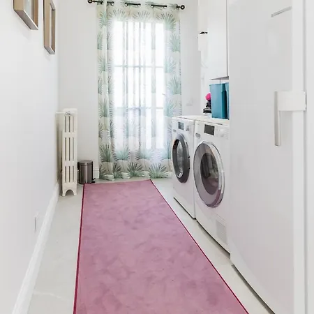 220m2 - Pool Villa, 4 Bedrooms, Hot Tub Вилла