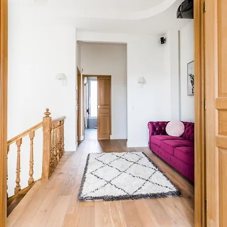 220m2 - Pool Villa, 4 Bedrooms, Hot Tub * Канны